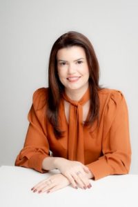 Foto de <b>Amanda Alves Volse</b><br><i>Coordenadora da Comissão Jovem Reumatologista</i>